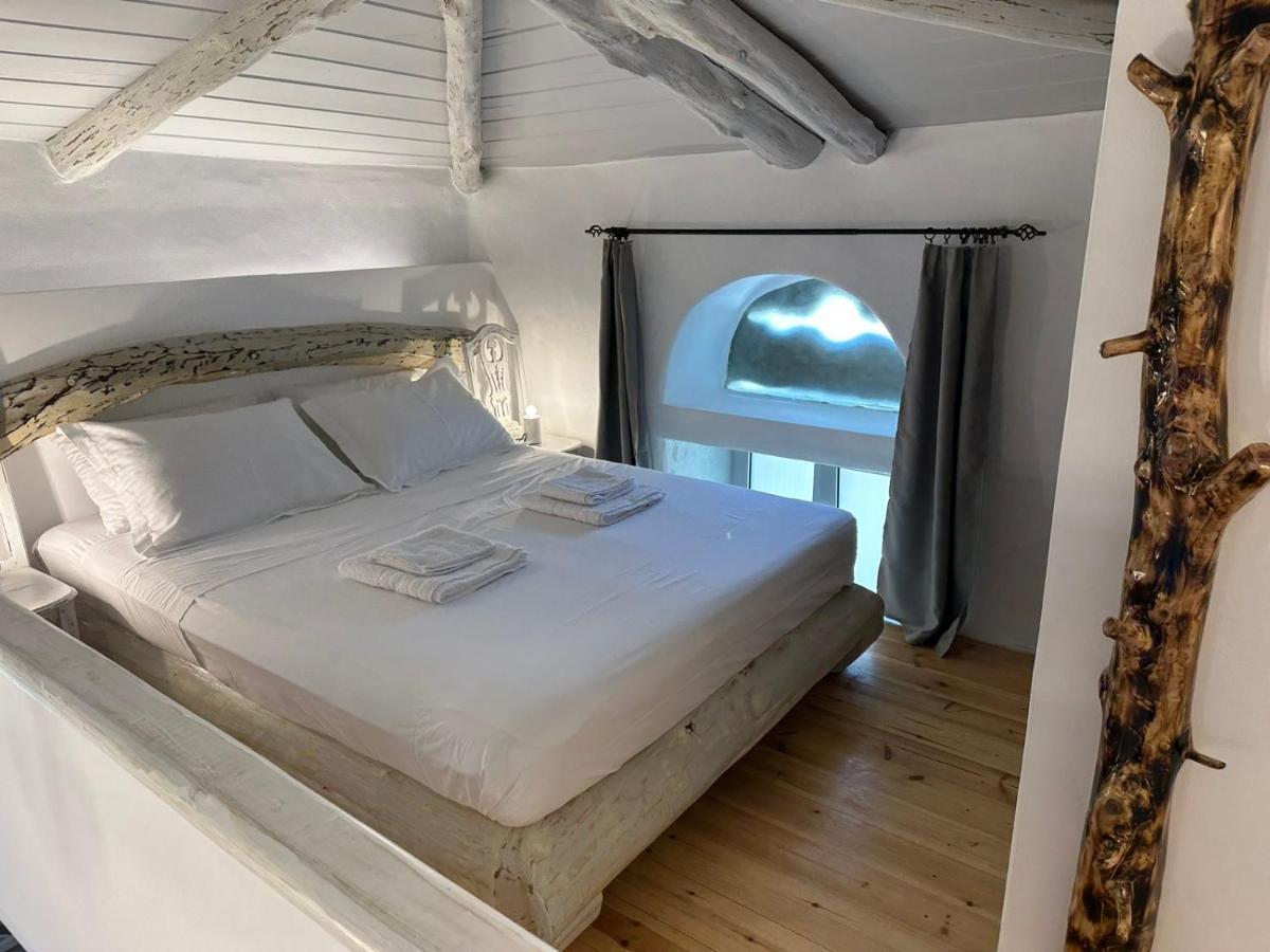 Richie'S Sea View Romantic Residences Ipsila Extérieur photo